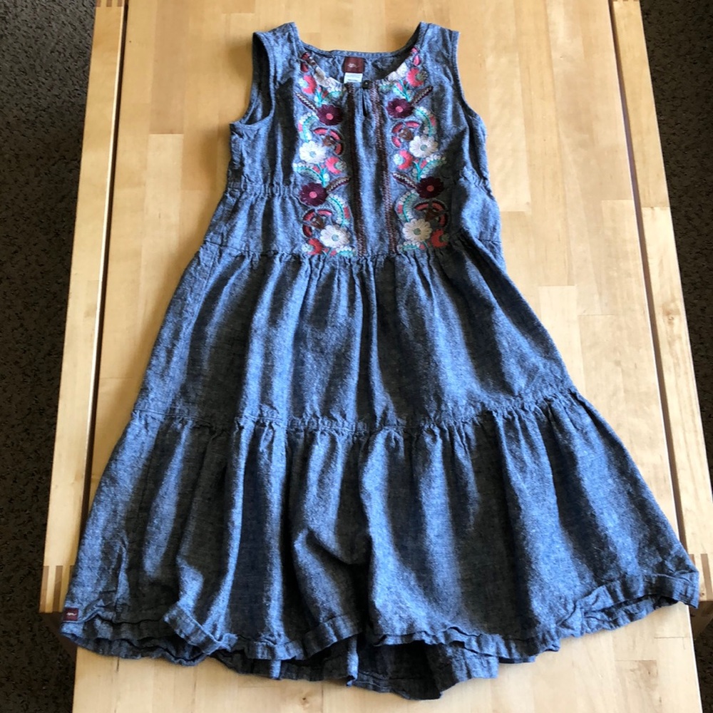 Tea Collection Embroidered Linen Dress - Size 7